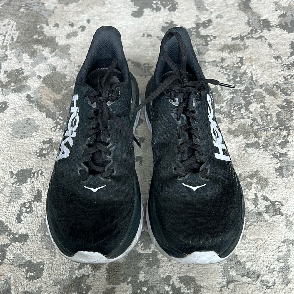 Hoka Mach5 running shoes